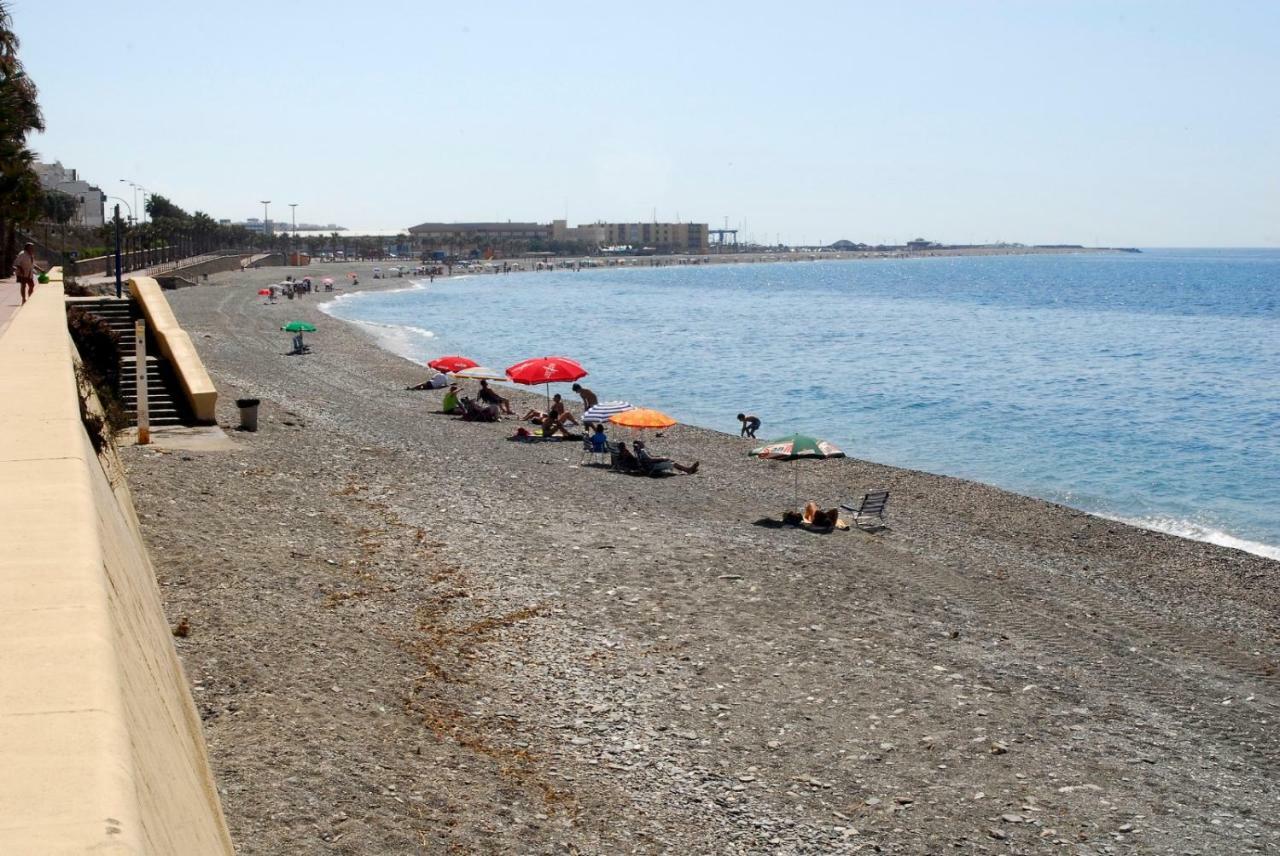 Villa Casa De Sueno En La Playa Adra Esterno foto